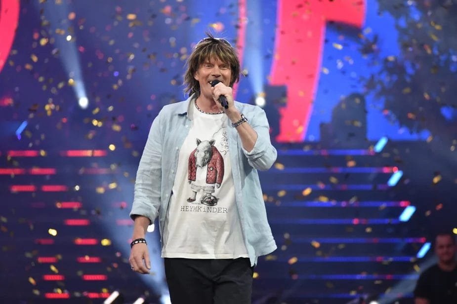 Mickie Krause mit neuem Song „Ich mach mein Ding“ – uns verriet er: „Wir wollten musikalisch einfach was völlig anderes machen“