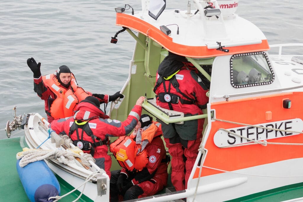 Santiano sind jetzt offizieller Botschafter der "Seenotretter" » Santiano Santiano sind jetzt offizieller Botschafter der "Seenotretter" » Santiano