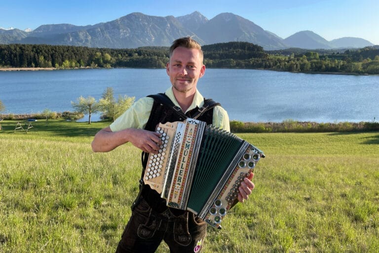 Bauer Sucht Frau / 22