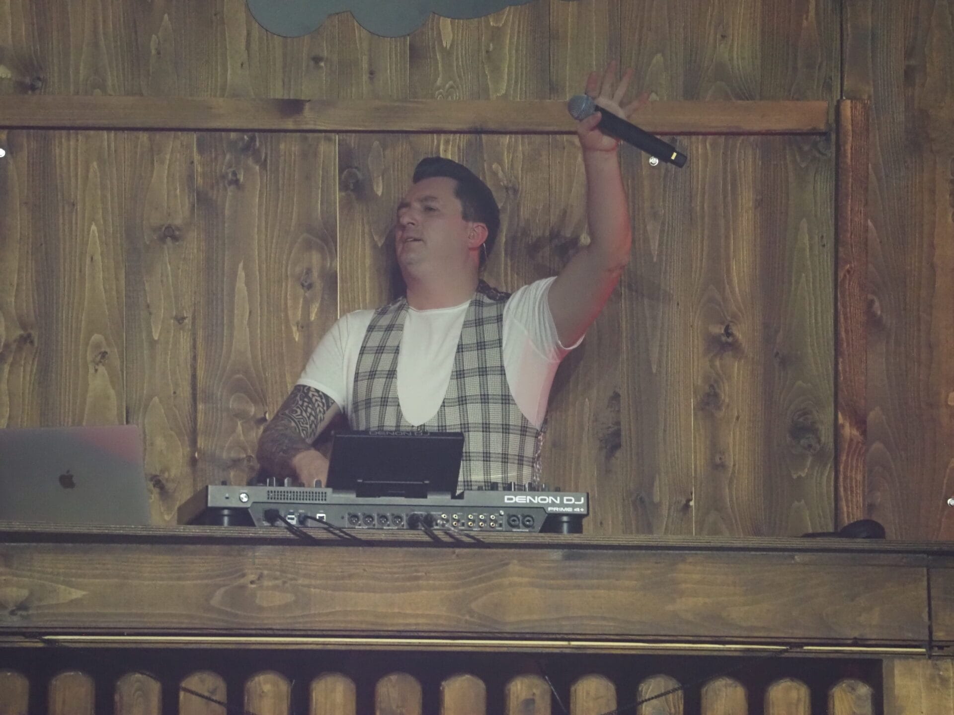 DJ Ötzi's "Mountain Mania": Die schönsten Fotos vom Auftakt in Köln