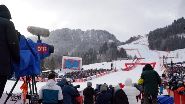 DJ Ötzi und Tochter Lisa-Marie Friedle mit neuem TV-Engagement: Sie berichten heute vom Hahnenkamp-Rennen!
