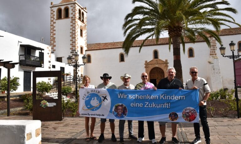 Mit Olaf Henning & Olaf Berger unterwegs auf Fuerteventura – exklusive Eindrücke & Fotos der Fly & Help-Benefizreise