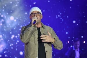 Bülent Ceylan macht seiner Frau eine musikalische Liebeserklärung: "Das hat sie echt berührt!" &raquo; Bülent Ceylan