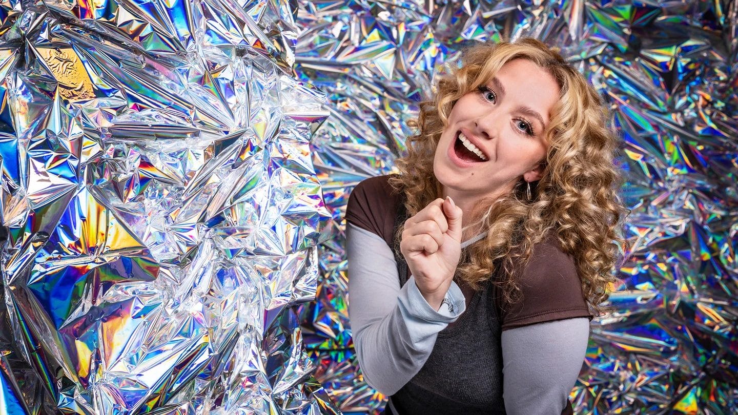 ESC-Vorentscheid: Molly Sue im Steckbrief – Wir stellen Euch die Kandidatin vor! ESC-Vorentscheid: Molly Sue im Steckbrief – Wir stellen Euch die Kandidatin vor!