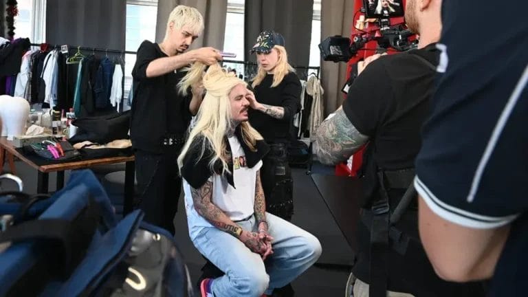 GNTM 2026: Jill nach Umstyling zu Tränen gerührt!
