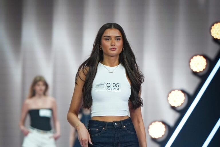 GNTM 2026 Stella im Interview: „Ich habe 20 Jahre lang kein Gemüse gegessen“