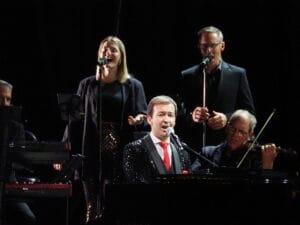 "Merci Udo!" – grandiose Tributeshow lässt Udo Jürgens in Wien zum 90. Geburtstag hochleben! &raquo; Udo Jürgens