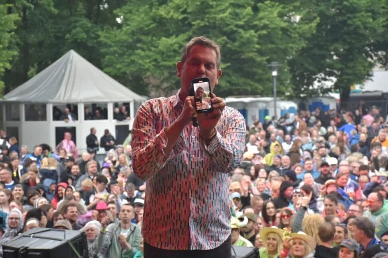 Peter Wackel: DIESE Stars sind bei seiner Jubiläumsparty in der Kölner Lanxess-Arena dabei