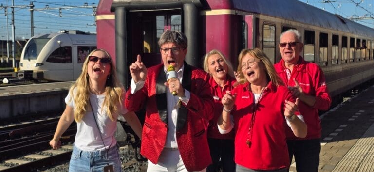 Schlagerfinale in Egmond aan Zee – Tag 1: Erst wackelte der Zug, dann die Wände im Hotel!