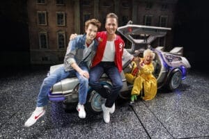 Stefanie Hertel, Pia-Sophie & weitere Stars nach "Zurück in die Zukunft"-Musicalpremiere einig: "Das gab es noch nie!" » stefanie hertel Se Zurueckindiezukunft Dasmusical Premiere Alexander Klaws Raphael Gross Jan Kersjes Delorean Fototermin Mat2752
