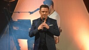 Stefan Mross und Co. auf "Immer wieder Schlager"-Tour: SO gut ist die Konzertreihe &raquo; Stefan Mross