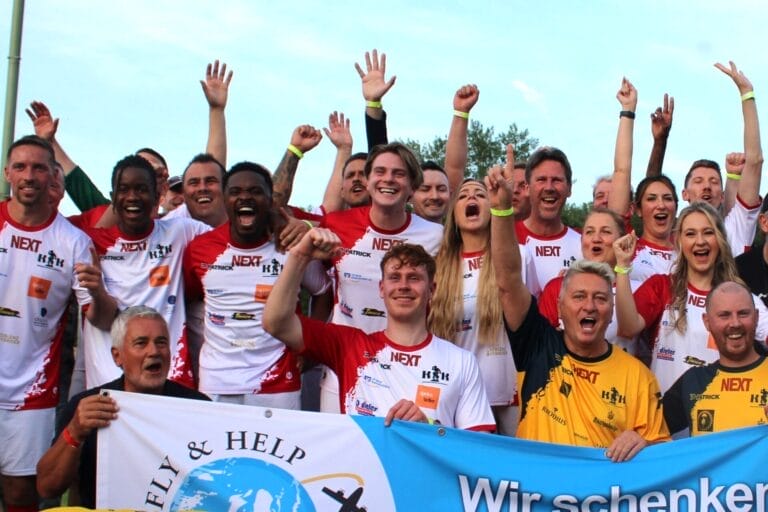 Vincent Gross, Ramon Roselly uvm: Die schönsten Fotos vom Benefizspiel für Fly & Help in Koblenz