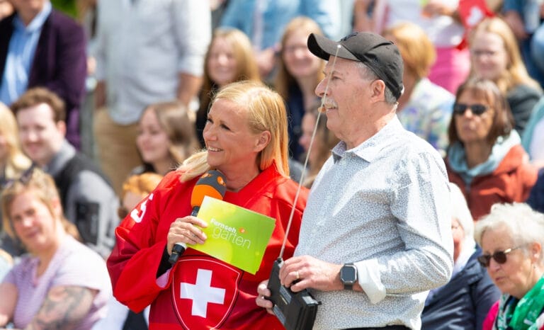 ZDF-Fernsehgarten 2025: Die schönsten Fotos der "Schweiz ESC"-Ausgabe vom 18.05.25